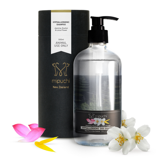 Hypoallergenic Dog Shampoo Jasmine, Kowhai and Lotus Flower 500ml